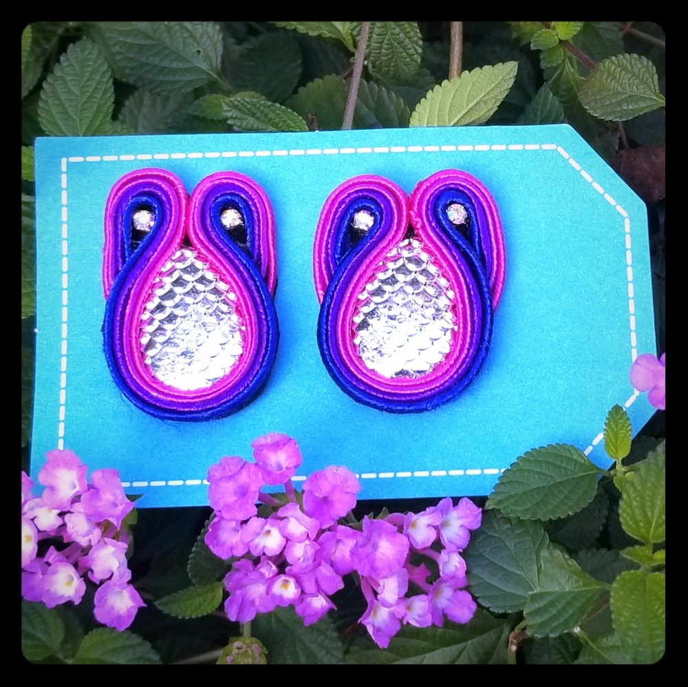 Handmade soutache earrings